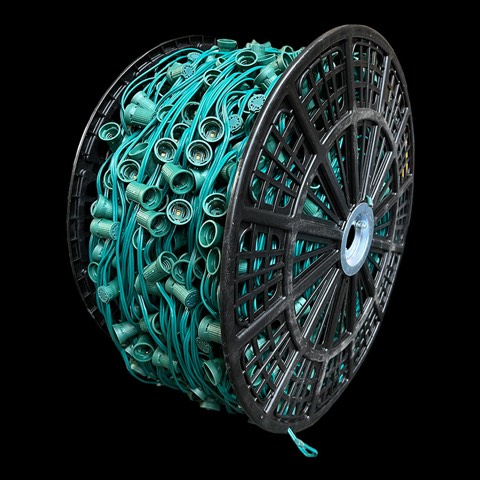 1000 foot C9 SPT-1 socket cord, 12 inch spacing, green